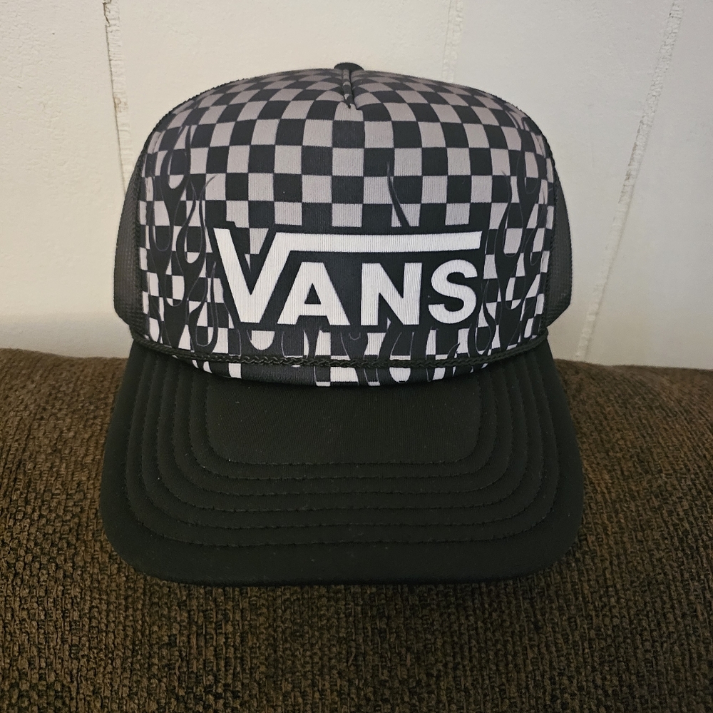 Vans Black and White Checkered Trucker Hat